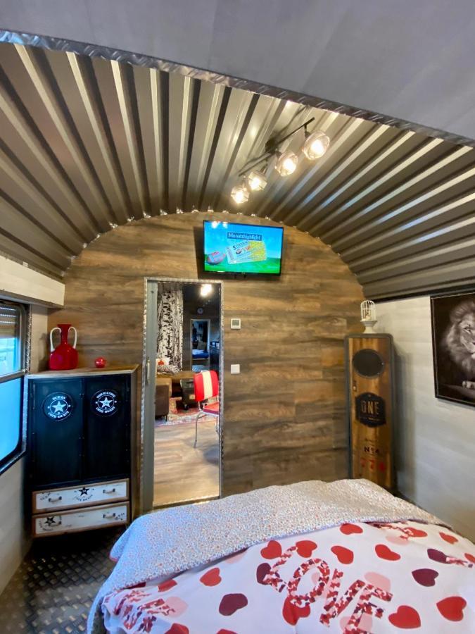 Gleis 2, Waggon Mit Ofen, Optional Mit Whirlpool Und Sauna Dahlem  Exterior photo